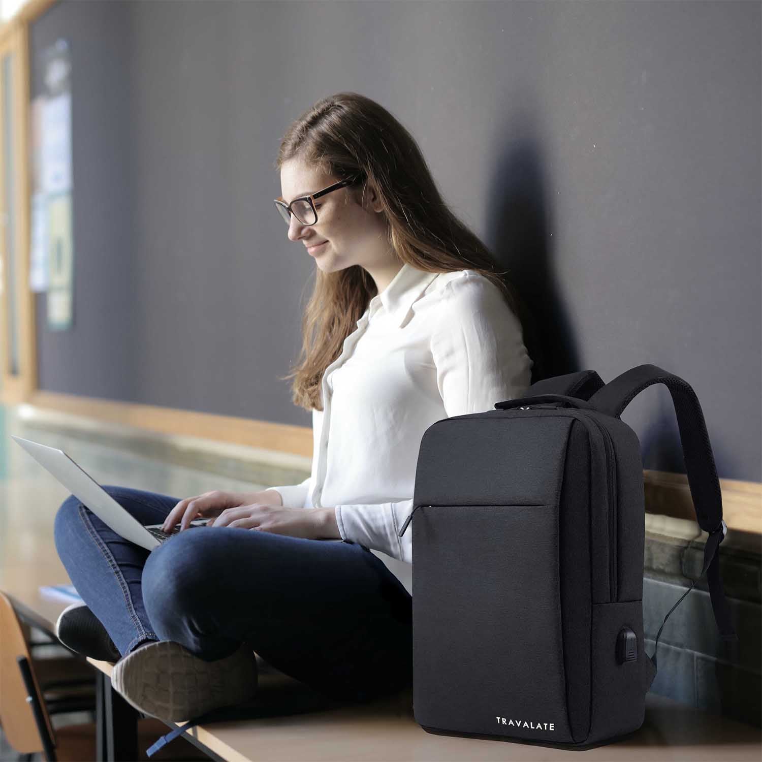 Laptop Backpack with Charging USB port | Black