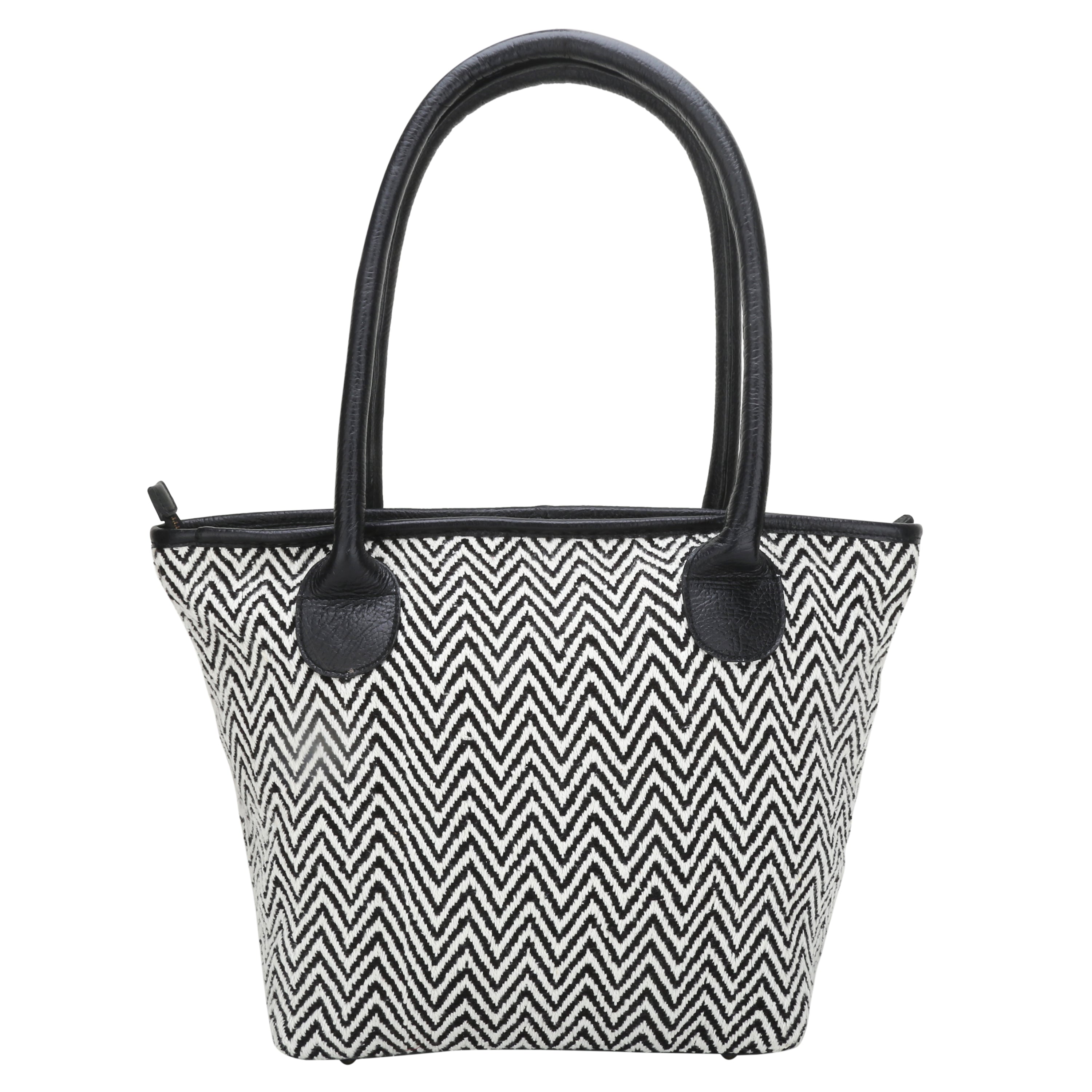 Woven Patterned Tote Bag | Black and White